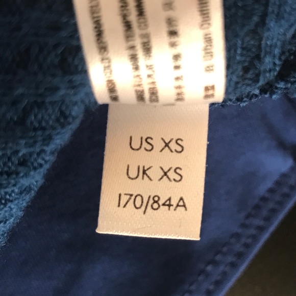 Waffle Knit Turtleneck Top- Rich Colour! EUC 2/$25 - Picture 9 of 11